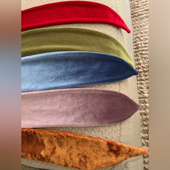 Set of 5 I’m With The Band Scarf Ties - Picture 3 of 4